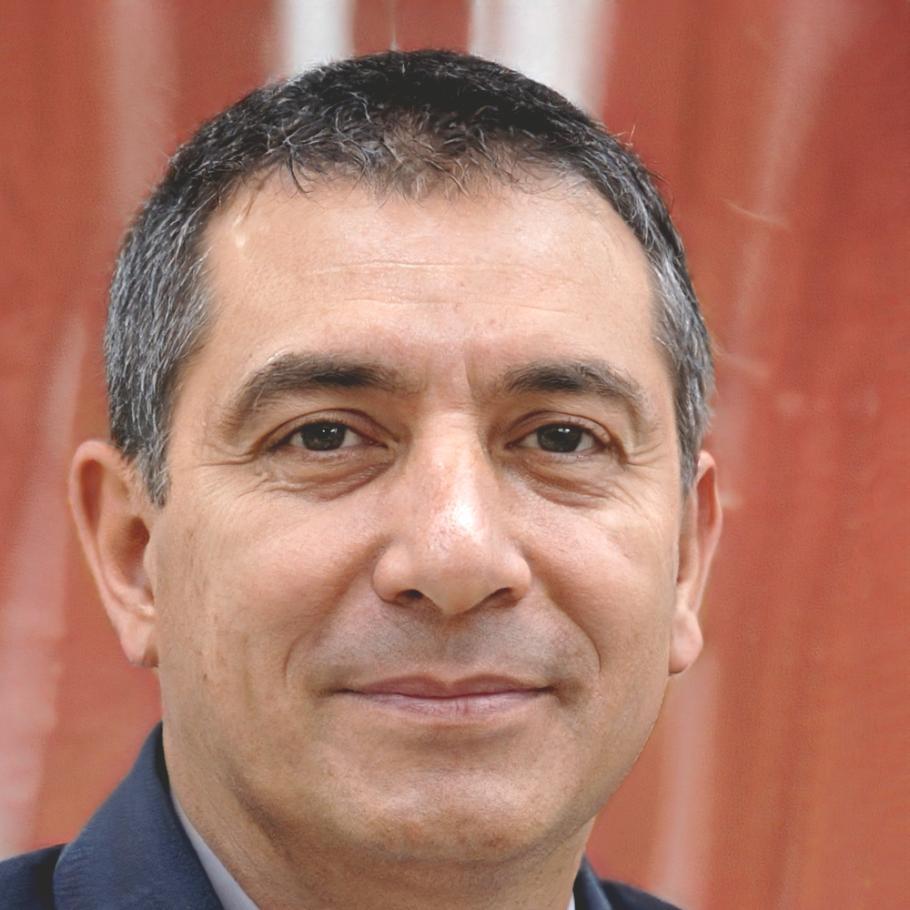 Aurelio Mendizábal, Director de Análisis Financiero